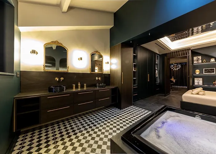 Pablo - Luxury & Bath * Vallauris